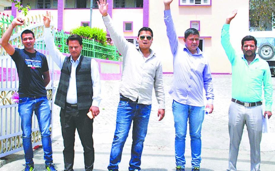 Demonstration of people at DM office