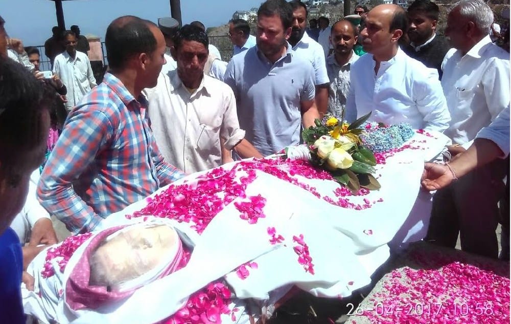 Rahul gandhi grandmother shobha nehru cremation in Kasauli