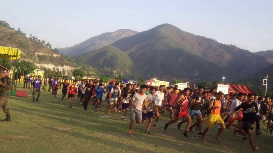 435 successful in youth race