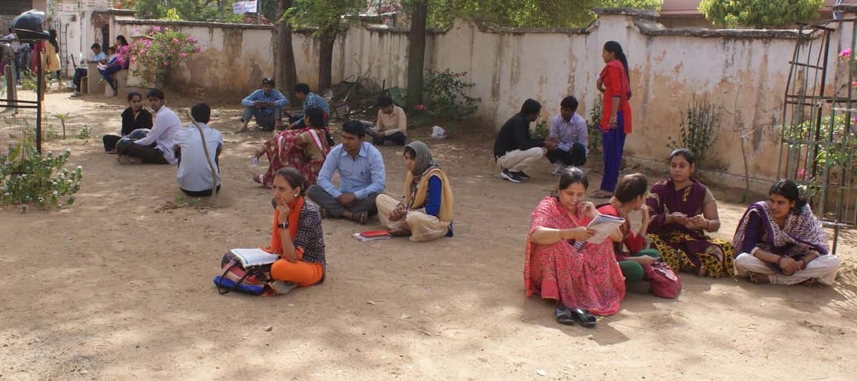 82% candidates enrolled in second class teacher recruitment exam