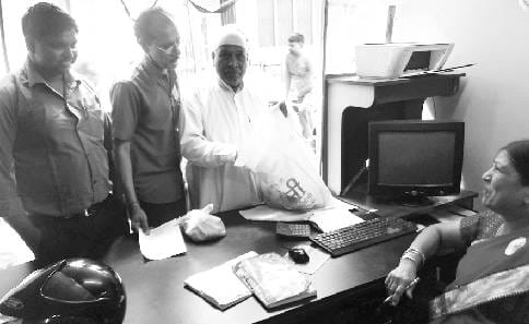 Some doctors write Started generic medicines