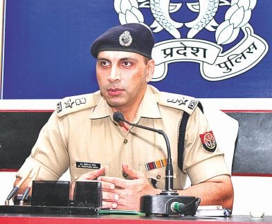 SSP on Agra's leave on BJP leaders complaint