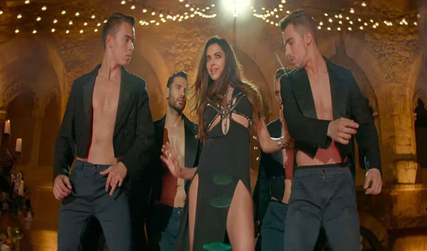 Sushant Singh Rajput & Kriti Sanon's 'Raabta' Title Track Feat Deepika Padukone Is Out