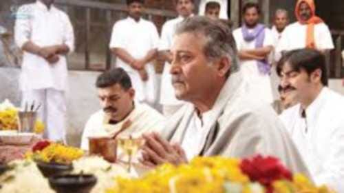 vinod khanna and deepak dobriyal conversation in dabangg 2 movie set
