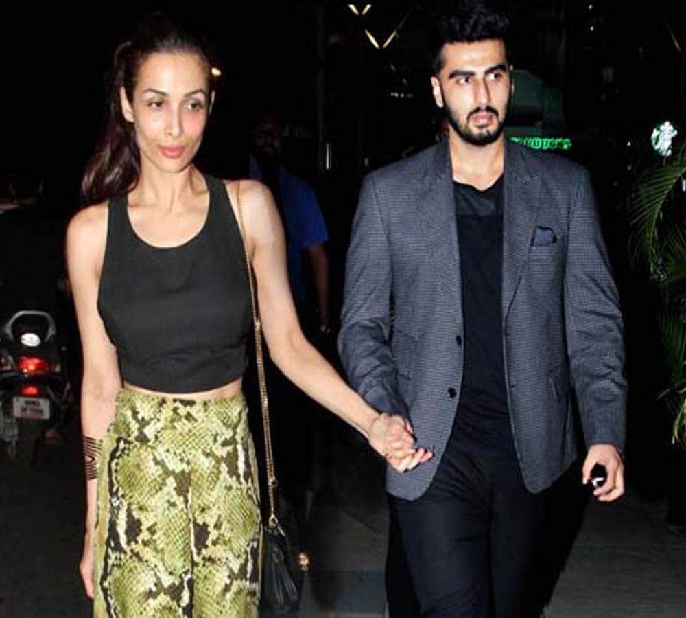 Malaika Arora Khan and Arjun Kapoor ignore each other on 'Nach Baliye 9'