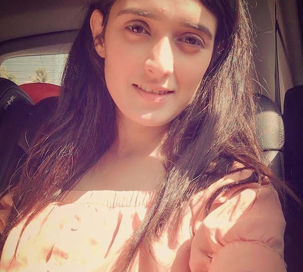 'Kya Qusoor Hai Amala Ka' actress Pankhuri Awasthy suffers burn  due to electric shock on the set