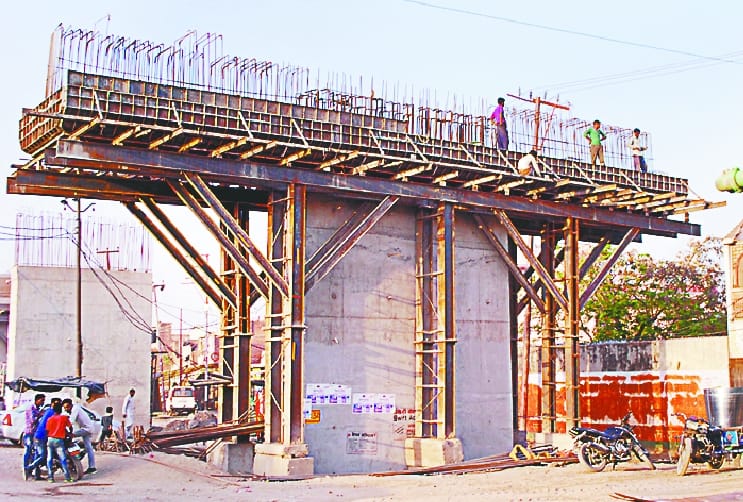 The chariot of development of Saharanpur, trapped in the swamp of political announcements