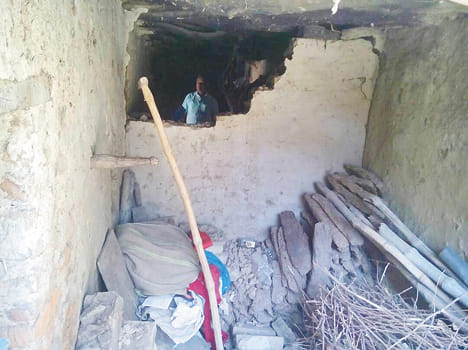 Millions of goods taken by thieves