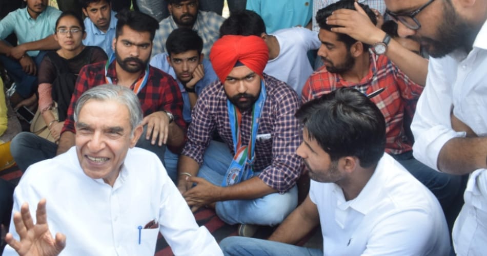 Politics begins on PU fee hike protest