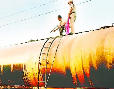 Investigation committee found three departments of NER guilty in Madurai rail coach fire.