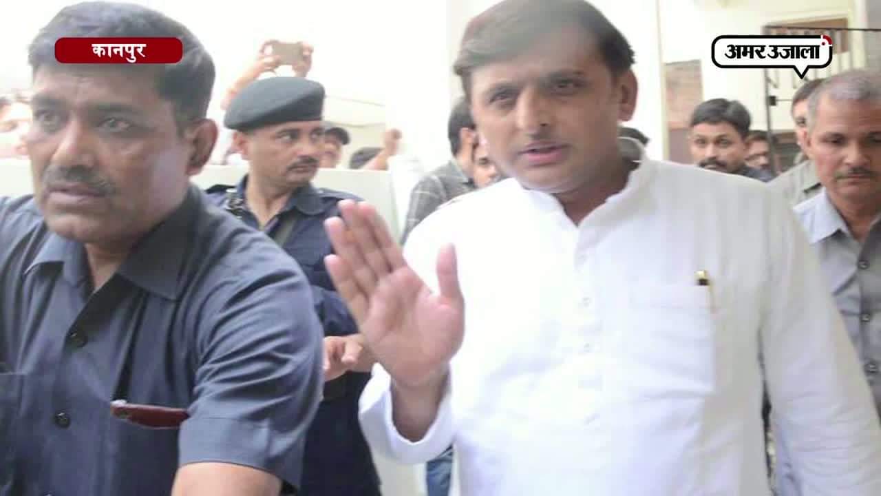 अखिलेश यादव