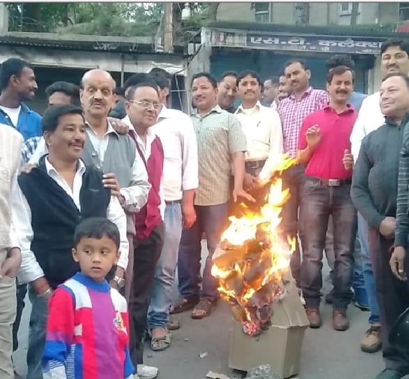  Congress blasts center on Naxalism
