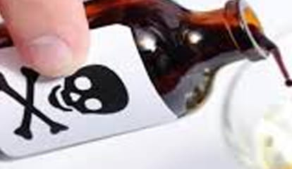 mother poisoned to daughter at kanpur
