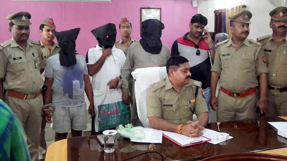 busted gang of job providers in indian army