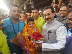 aarti win sport