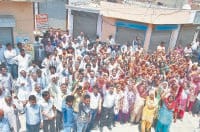 shopkeeper, protest, shop closed, police, panipat