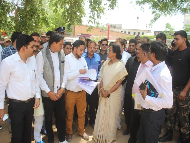 agra mathura ayodhya gorakhpur varanasi will be developed as holistic city said up tourism minister