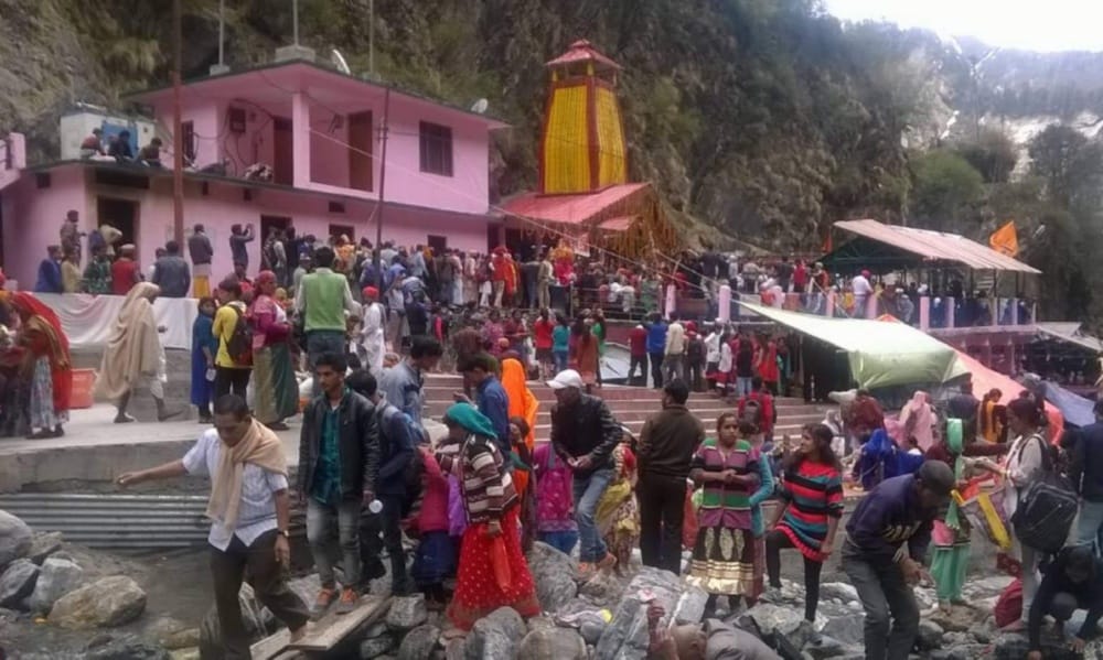 Gangotri and yamunotri door open for pilgrims 