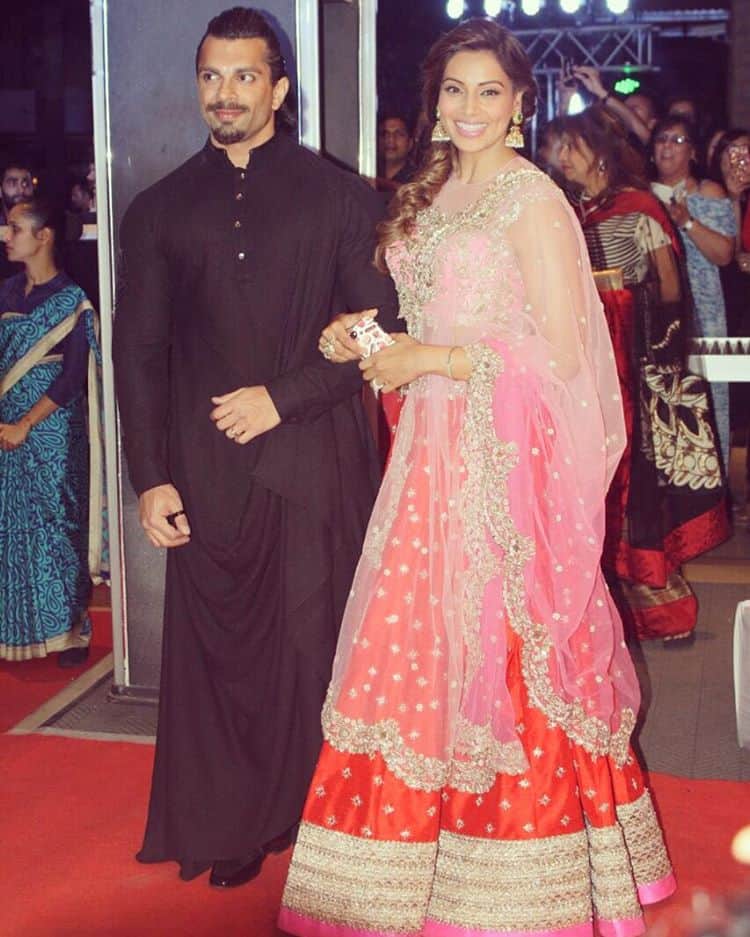 bipasa basu and karan singh grover celebrating their first marriage aniversary