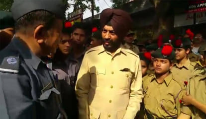guard of honor to shaheed captain ayush yadav