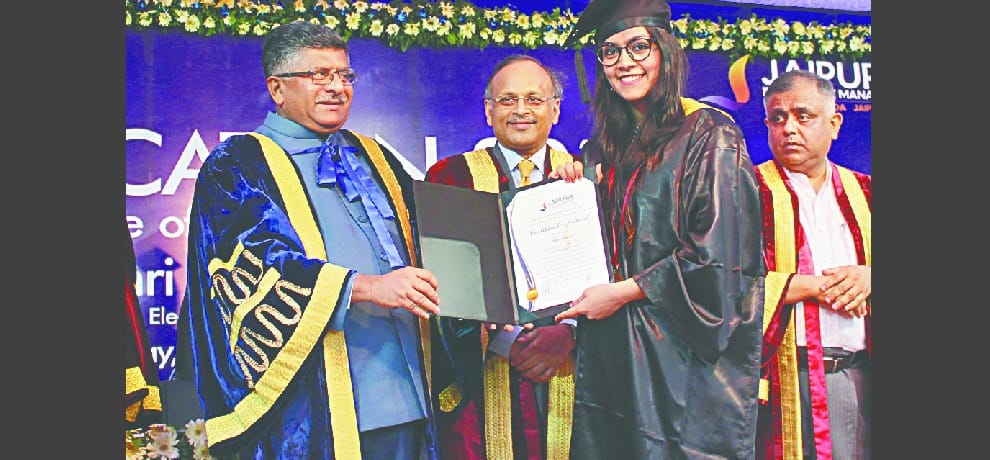  convocation ceremony in ITS dental college in greater noida