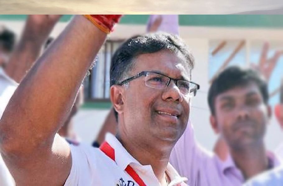 15 year old girl with failed kidneys approaches Goa Health Minister