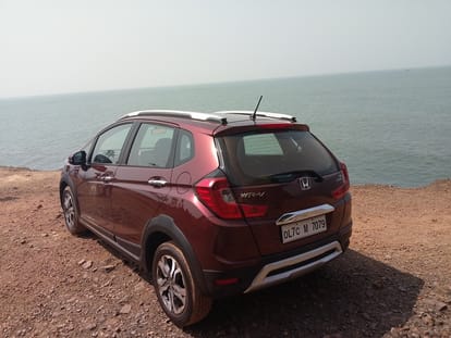 Honda wr-v drive review from goa, read and know about this hot hatchback 