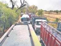 farmer jaam road for mustured crop buing