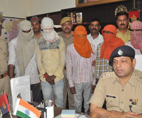  five arrested for raping a girl in Lucknow.