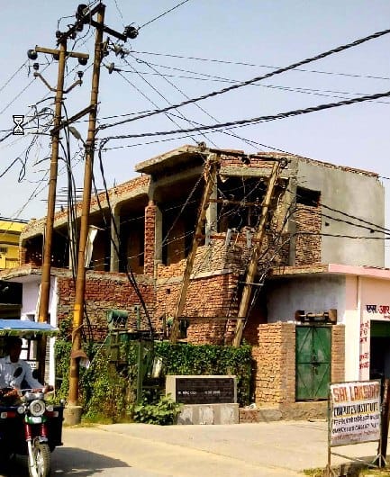 Transformer's pole bent over the shops, can occur anytime