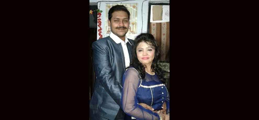 Acid attack survivor rejected by beauty parlors but married to sweetheart