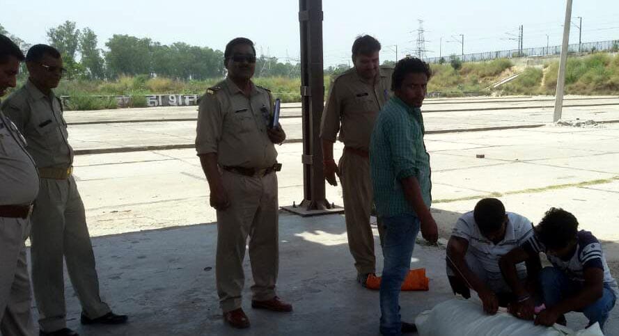 Three farmers scorched by celestial electricity