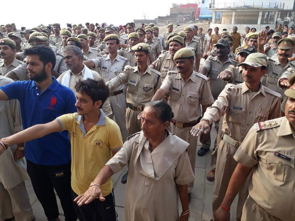 Varanasi thousands of people came in revival of river Aasi