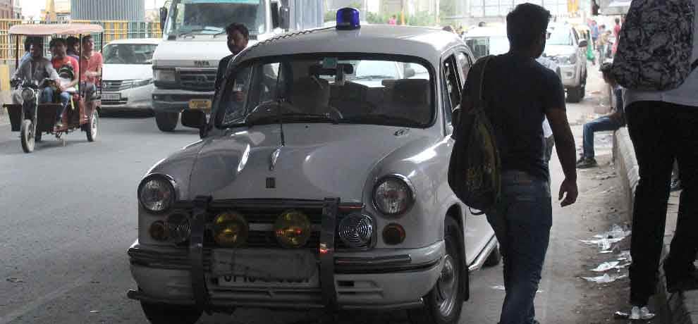 vip culture ban, vip number plate as option of red blue light 