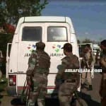 कुलगाम में कैश वैन पर हमला