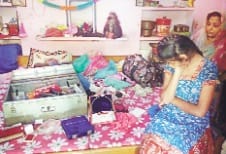 kachha baniyan dharion ne bola dhawa
