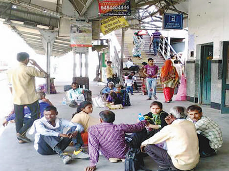 MEMU aborted, passenger upset