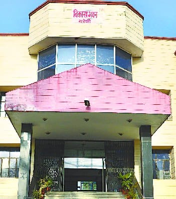 If the written order is received, only then can come to office at 9 o'clock