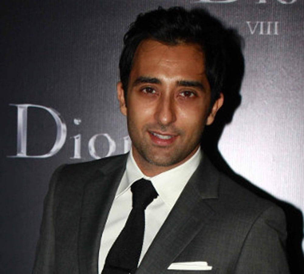 vinod khanna son rahul khanna shares family photo which was never seen before
