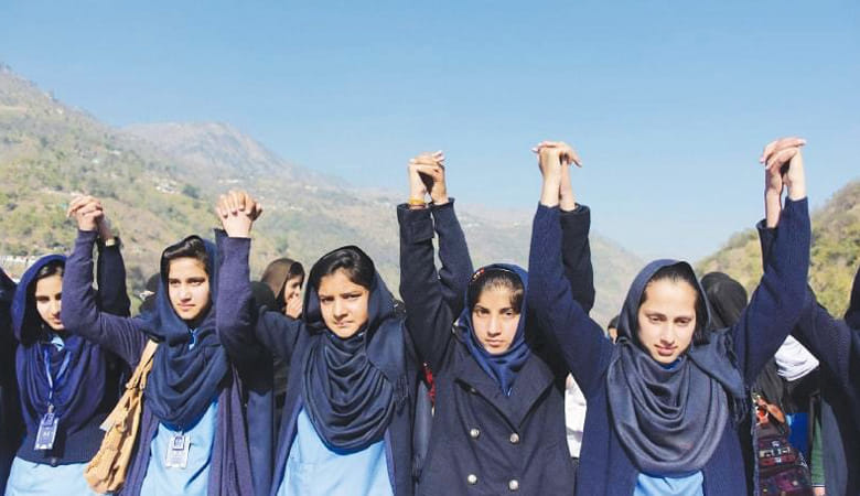 jee main 2017: 28 students from kashmir valley selected under super 40 scheme of indian army