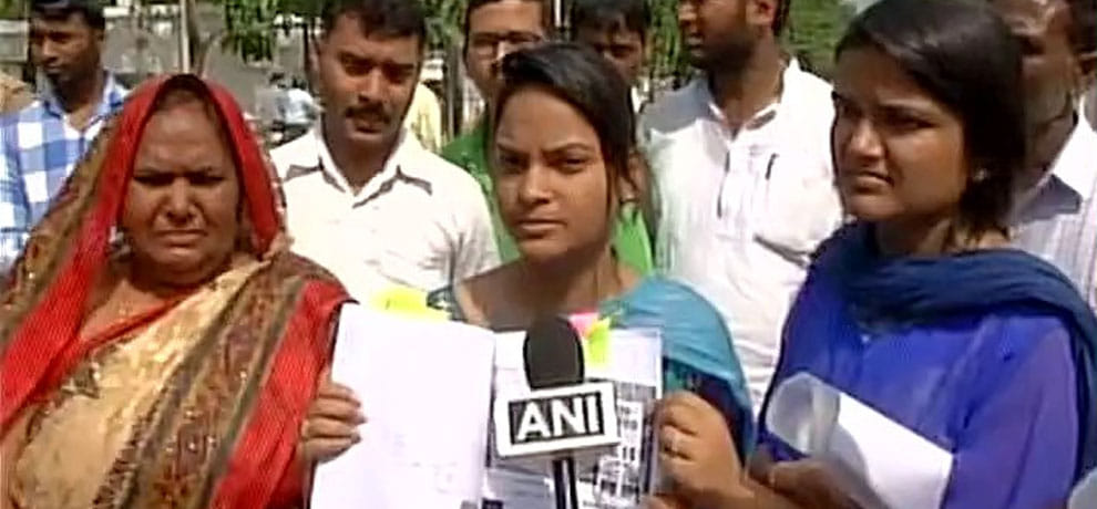 rape case accused gayatri prajapati's family reaches to CM yogi's office for justice