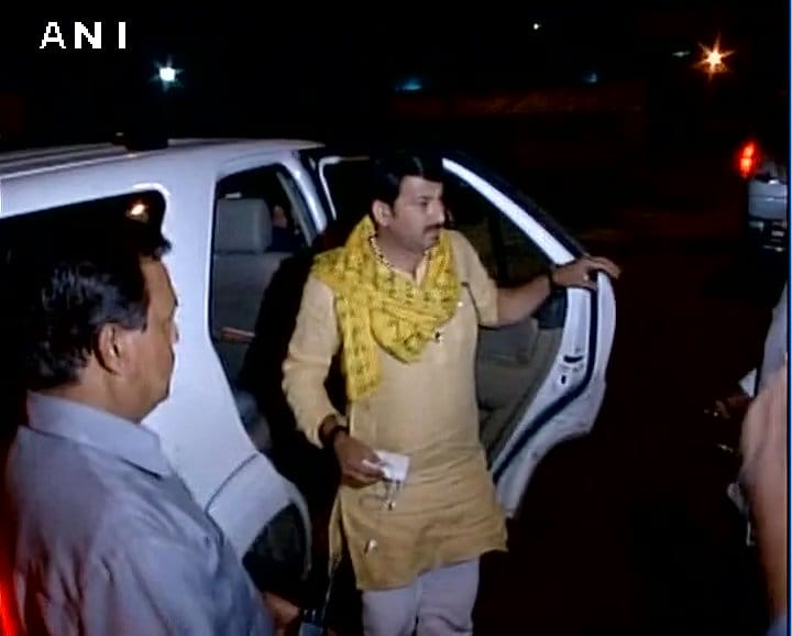 Delhi BJP Chief Manoj Tiwari's house in Delhi ransacked 