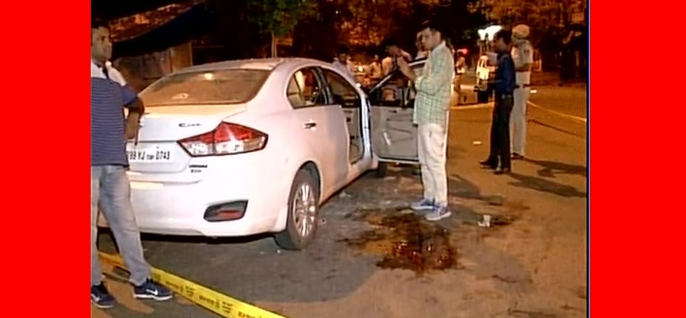  Three including a police officer shot dead late last night, constable injured in Delhi's Mianwali.