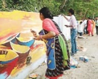 Vitur Kuti walls, decorating with painting