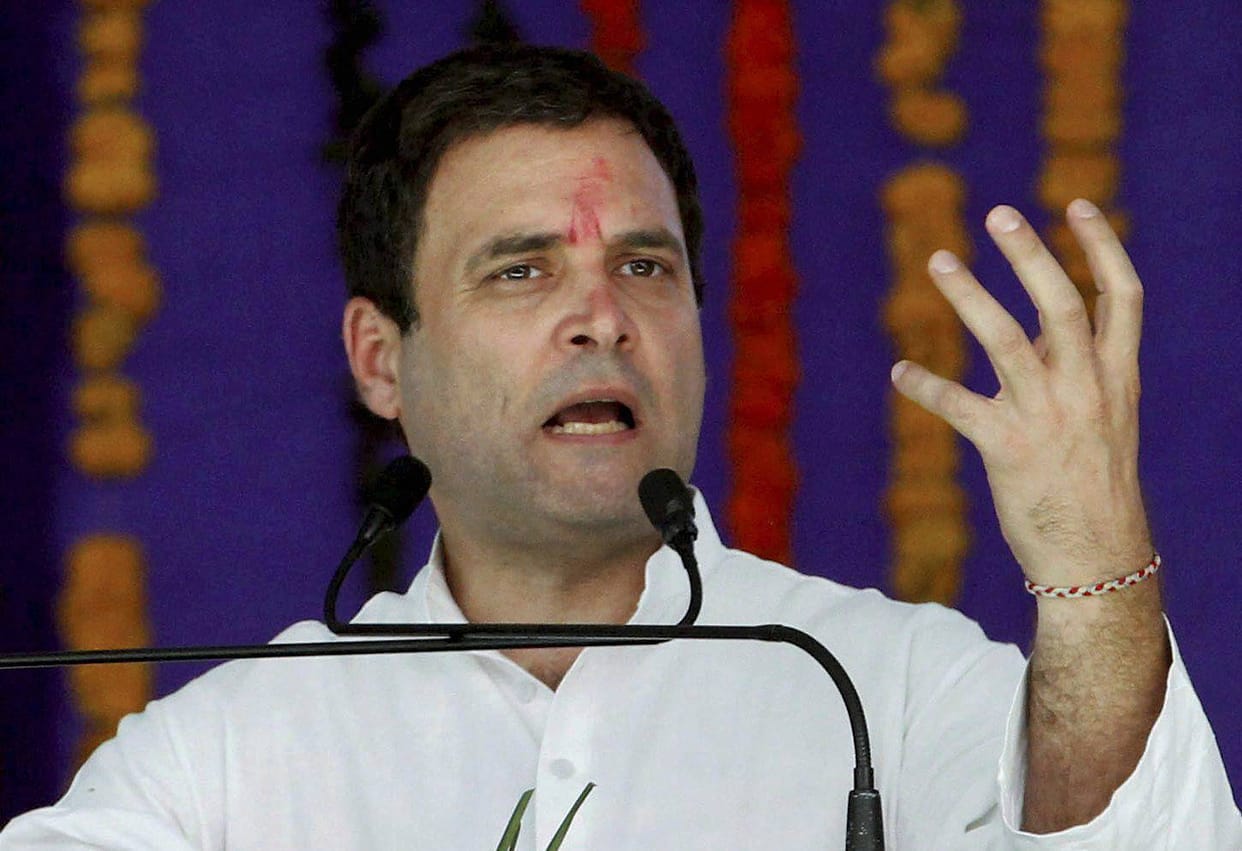 reactions of rahul gandhi and others leaders over kejriwal 2 crore rupees corruption case