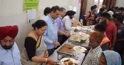 Chanigarh Municipal corporation, asha jaiswal, bada khana