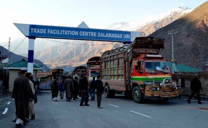 Is Pakistan sending weapons under the Bartor system?
