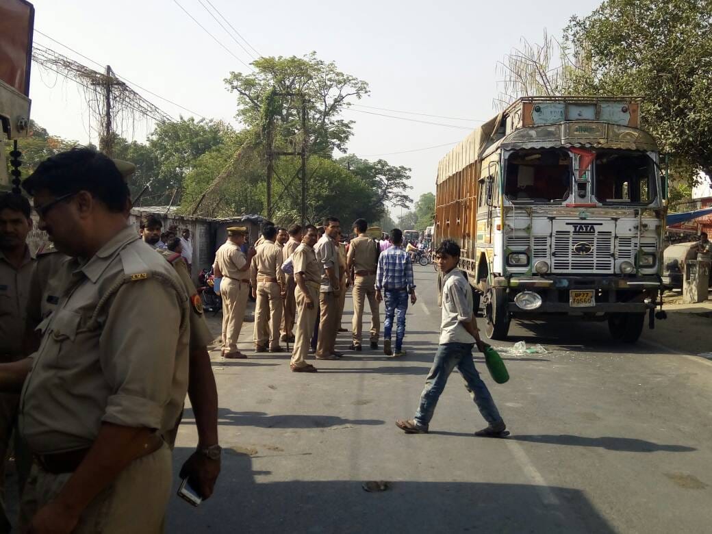 school going girl died in accident in lucknow