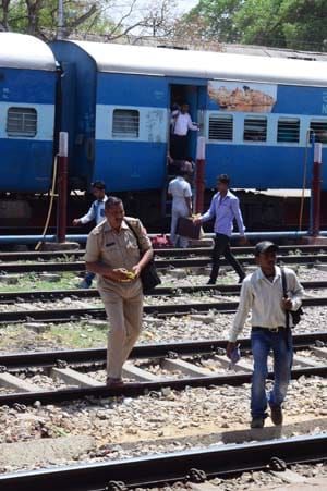 Passengers traveling from the train in a panic of break failure