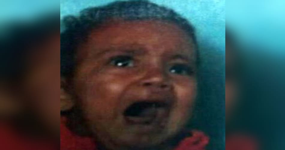  women and her 3 years daughter found from in pond
